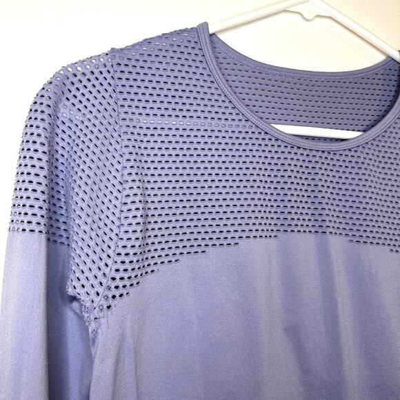 Fabletics Musetta Seamless Long-Sleeve Top blue violet in xs/s - Picture 5 of 10